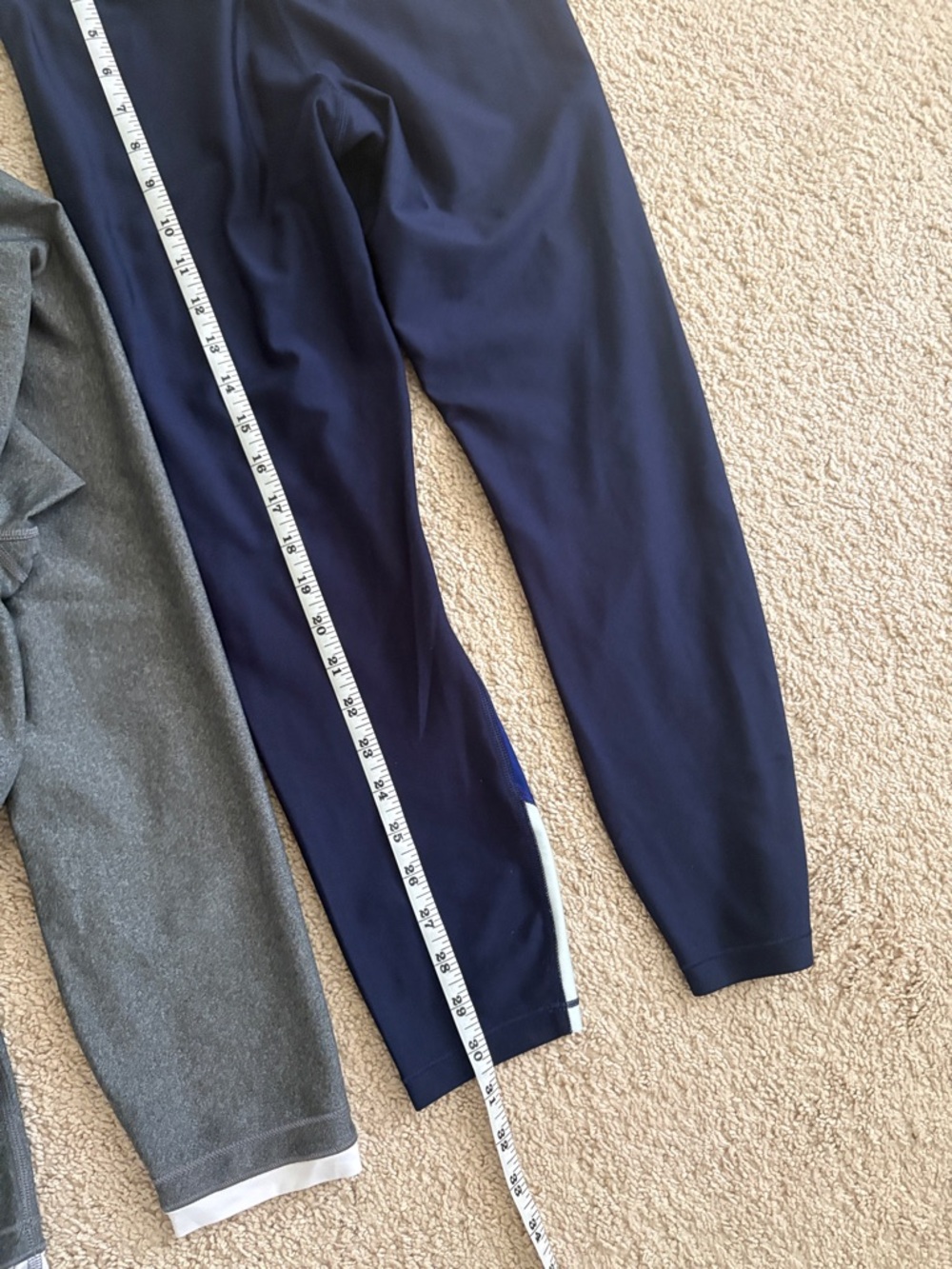 Under Armour Gray Heather & Navy Blue Colorblock Leggings Duo - Picture 4 of 4